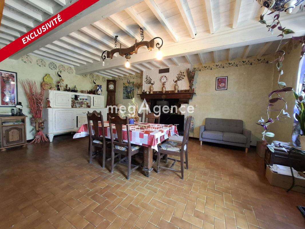 maison avec 4 chambres - photo 2
