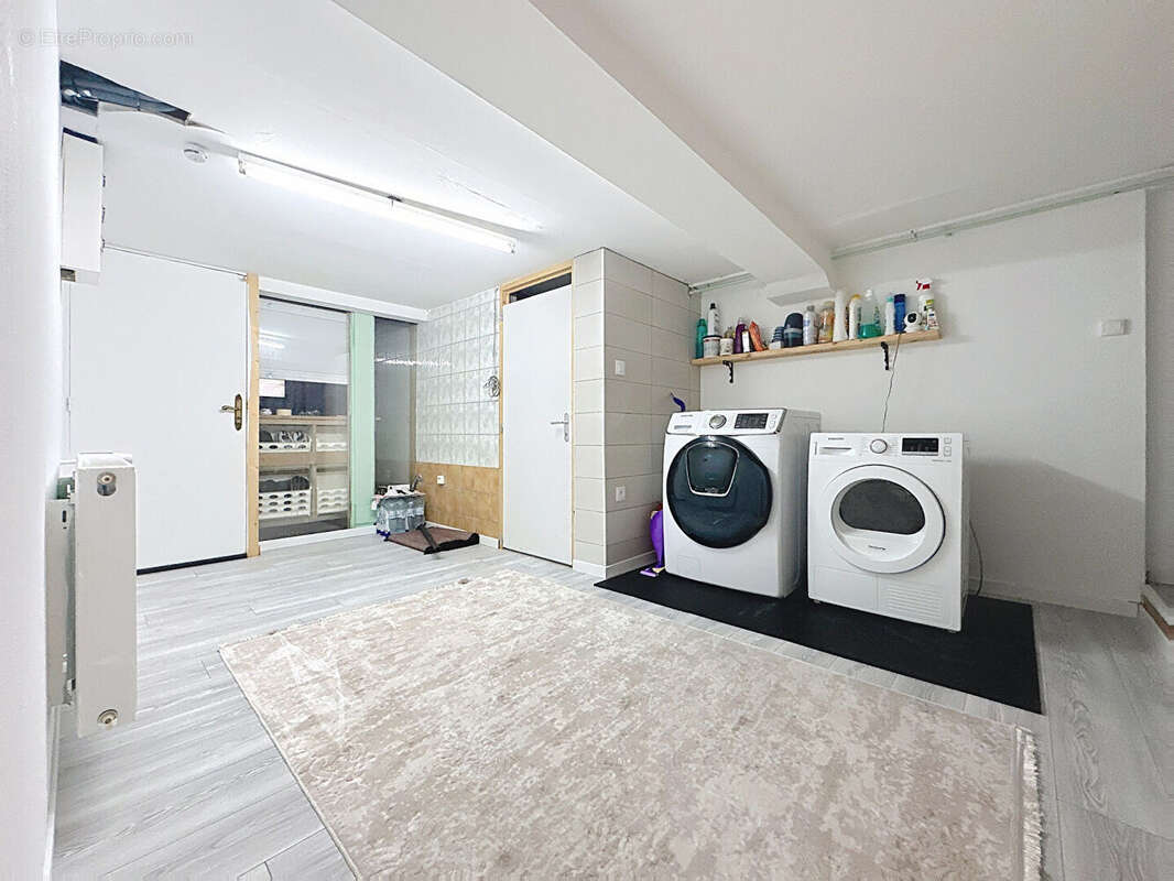 Maison à MAINVILLIERS