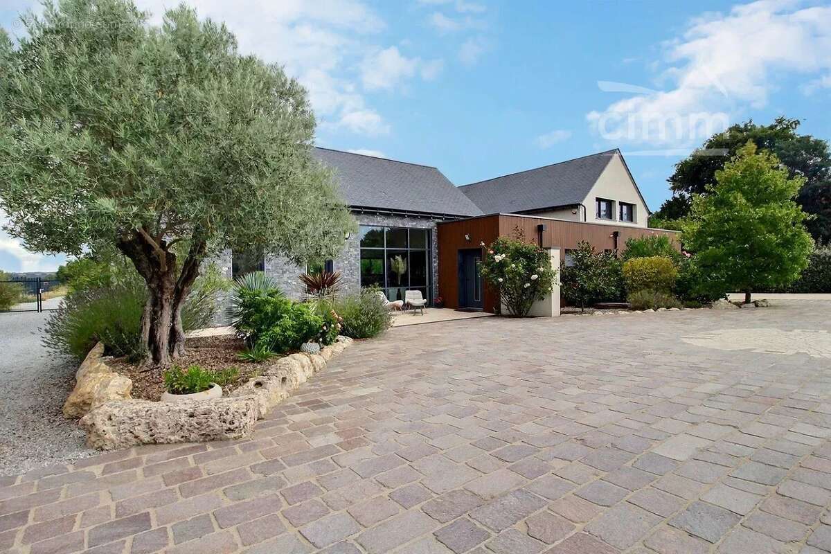 Maison à SAVONNIERES