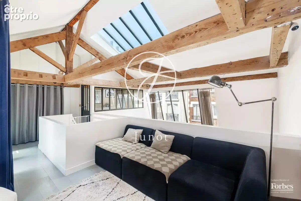 Paris 18e - MONTMARTRE / CAULAINCOURT - Atelier d'artiste - 88,26m² au sol - 77,55m² Carrez - 2 chambres - Dernier étage - photo 24