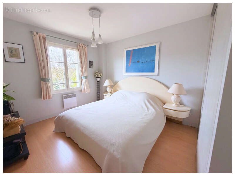 Maison à FONTENAY-LE-FLEURY