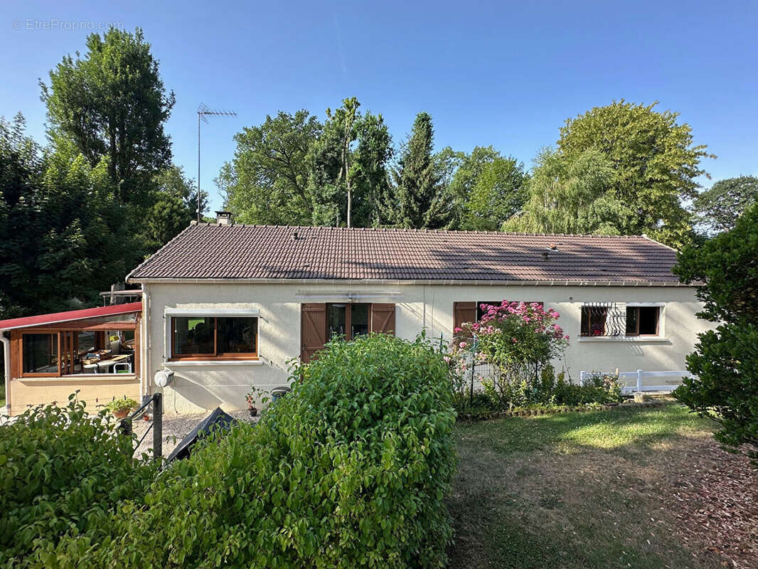 Maison à ARGENTIERES
