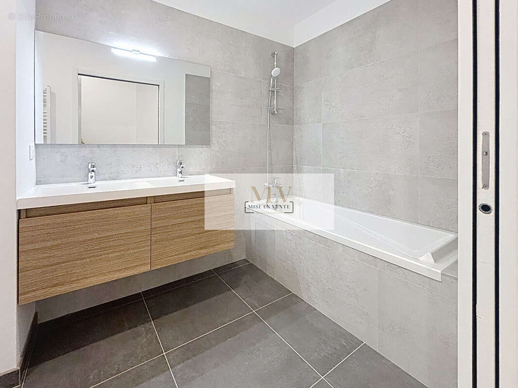 Appartement à LE PERREUX-SUR-MARNE