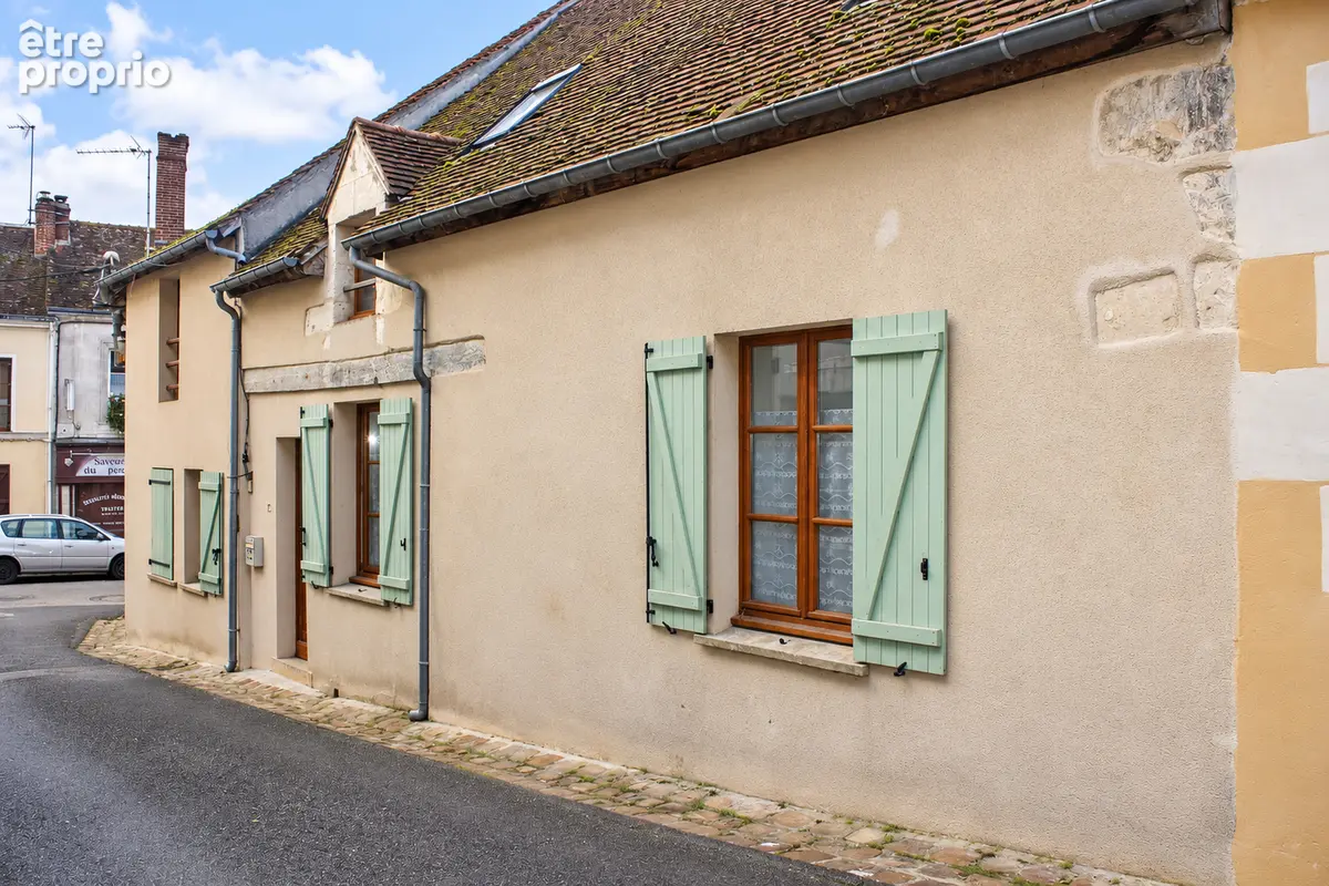 Maison à REMALARD