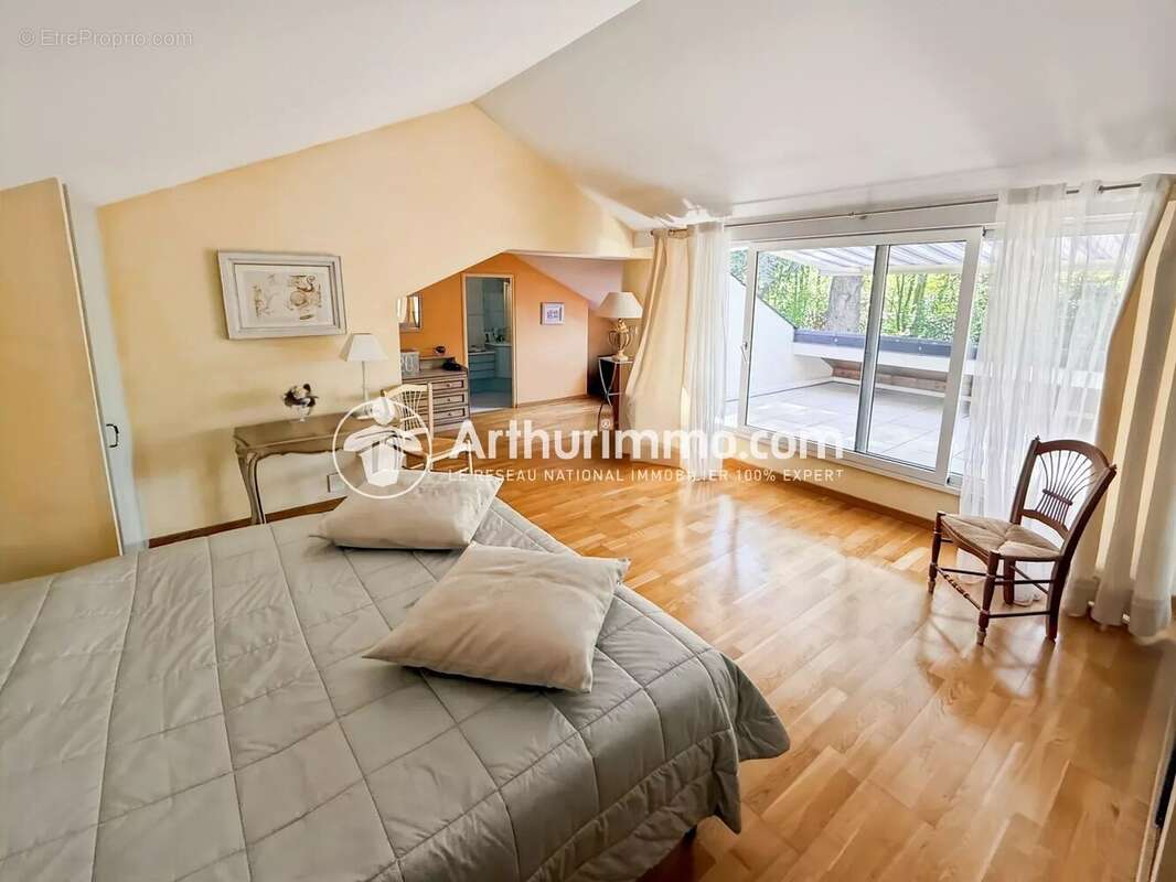 Maison à SOISY-SUR-SEINE