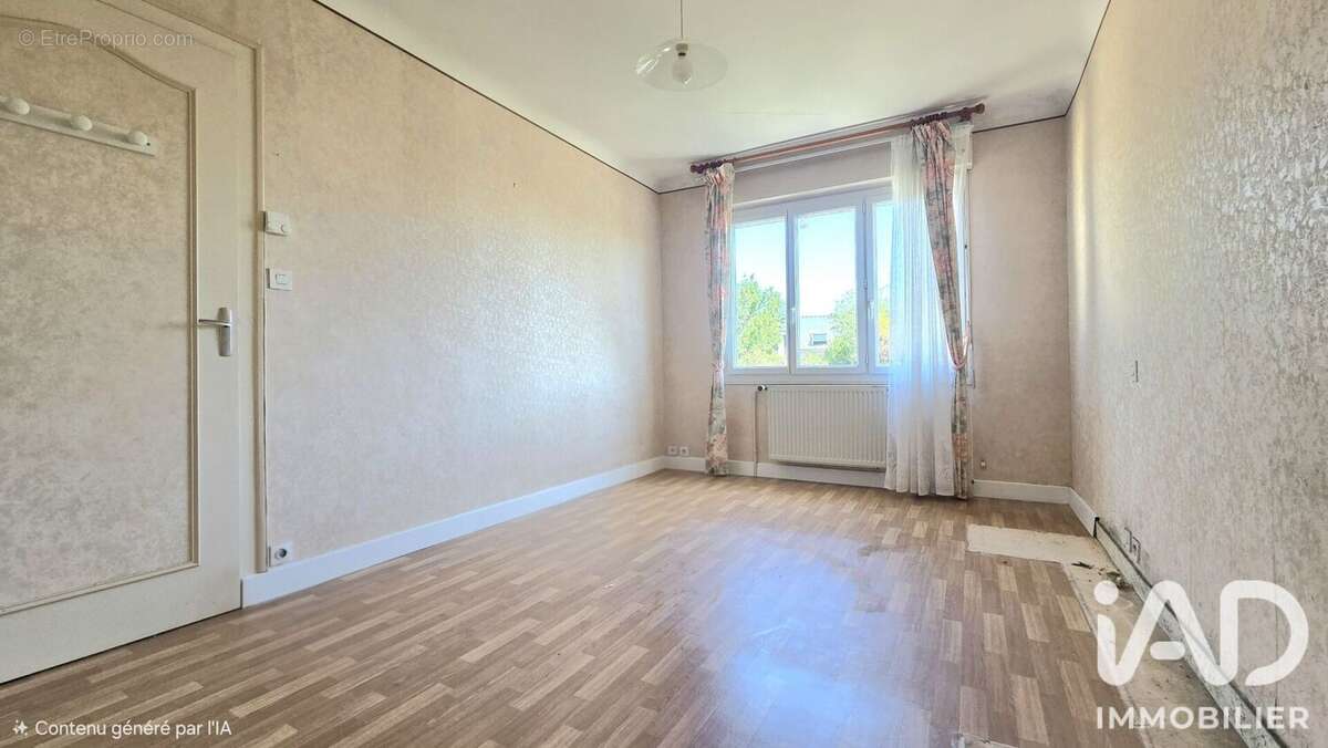 Maison 97 m² à Billiers  - photo 9