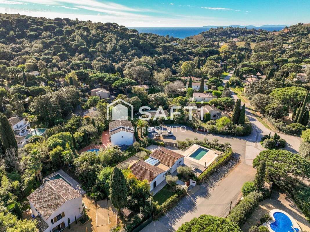 Photo 9 - Maison à LA CROIX-VALMER