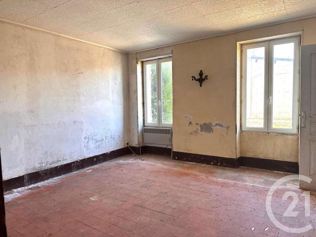 Maison à POUILLY-SUR-LOIRE