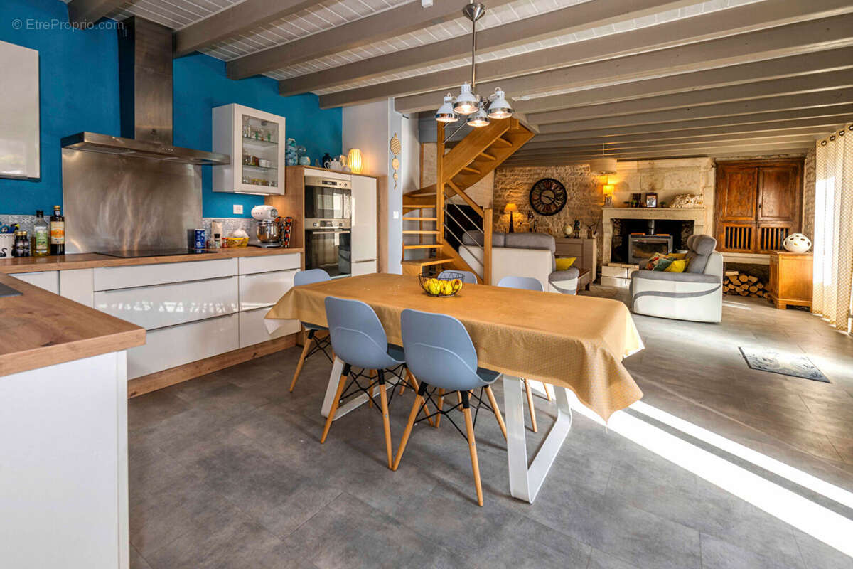 Maison à ECHIRE