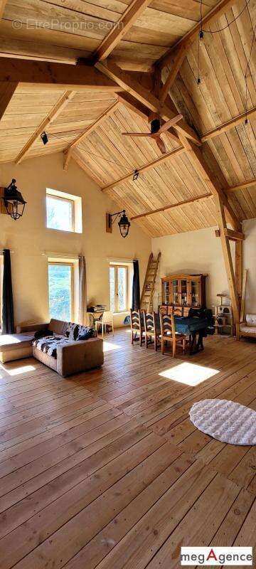 Maison en pierre + grange + 3 200 m² terrain – Cévennes - photo 5