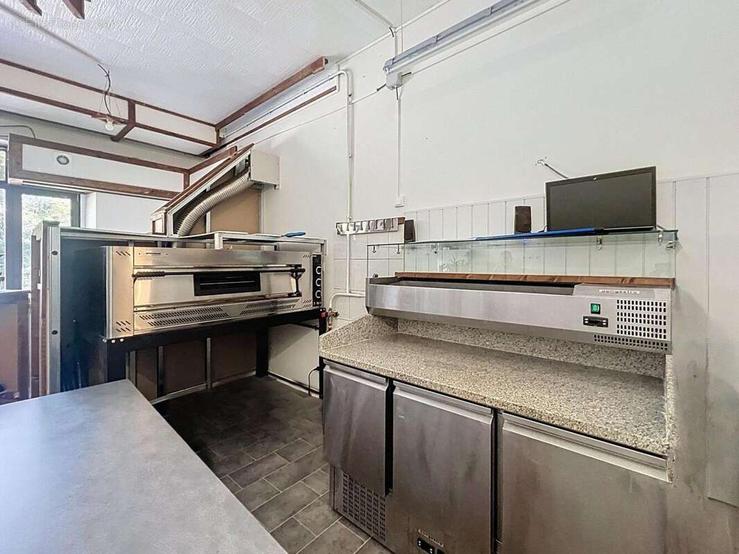 Photo 3 - Commerce à VILLEMUR-SUR-TARN