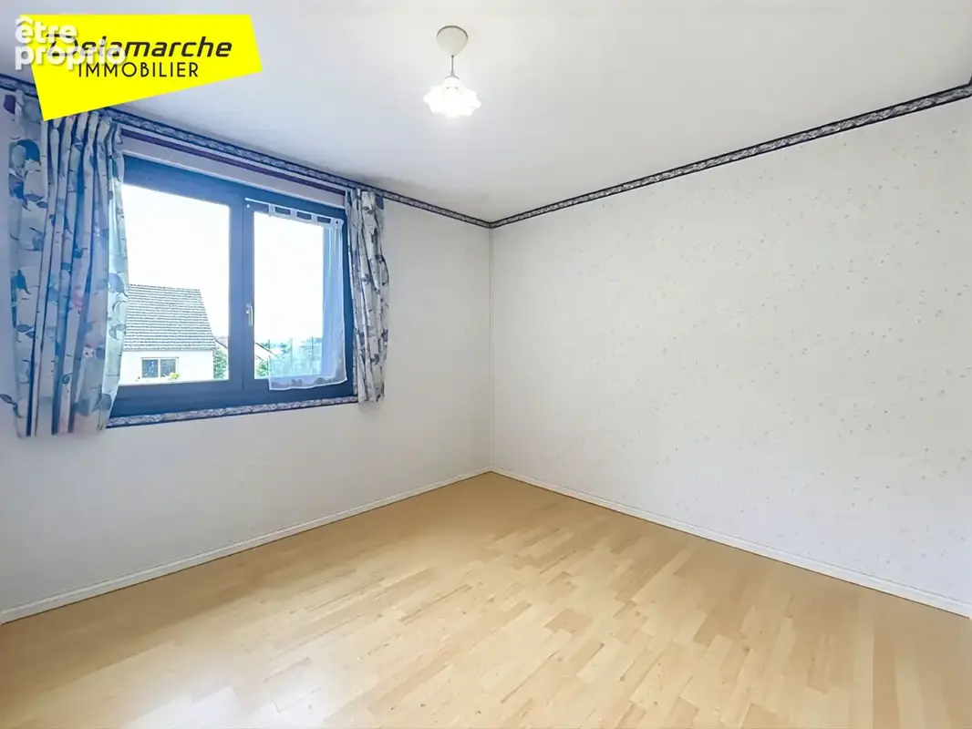 Maison sur sous sol de cinq pièces (101 m² ) à Marcey-les-grèves (50300)  avec terrain de 640 m² et logement indépendant, - photo 6