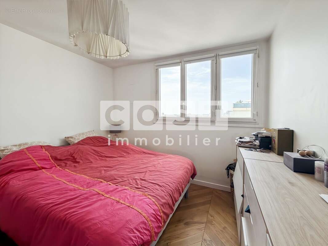 Appartement 77 m² à Asnieres-Sur-Seine  - photo 8