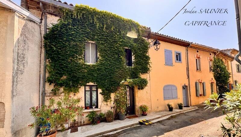 Maison à SAINT-JULIA