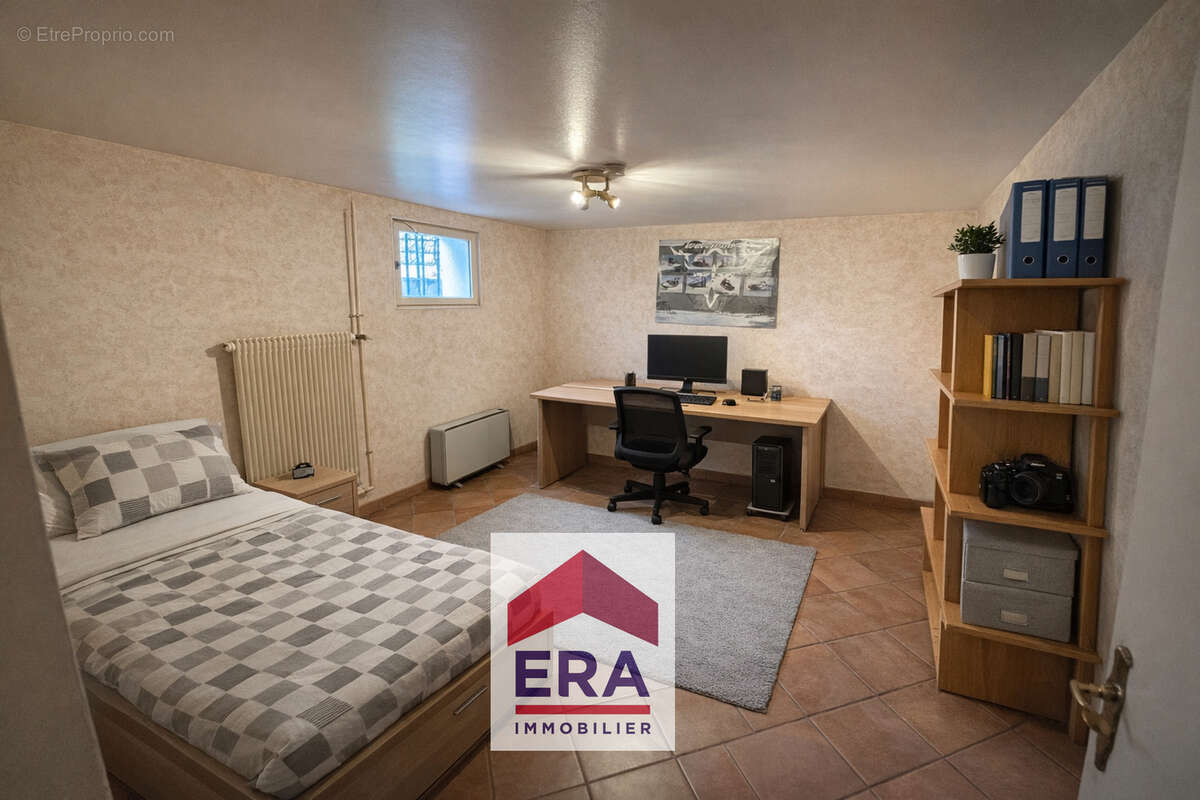 Maison à SARTROUVILLE