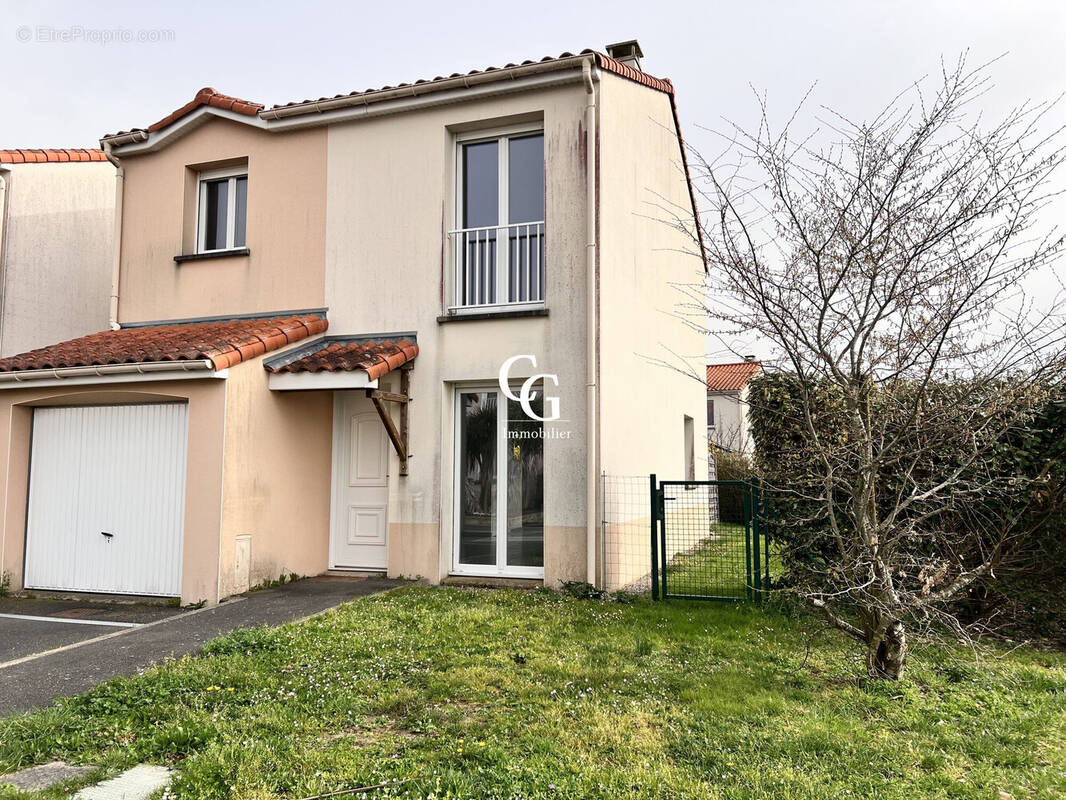 Maison à LE PELLERIN