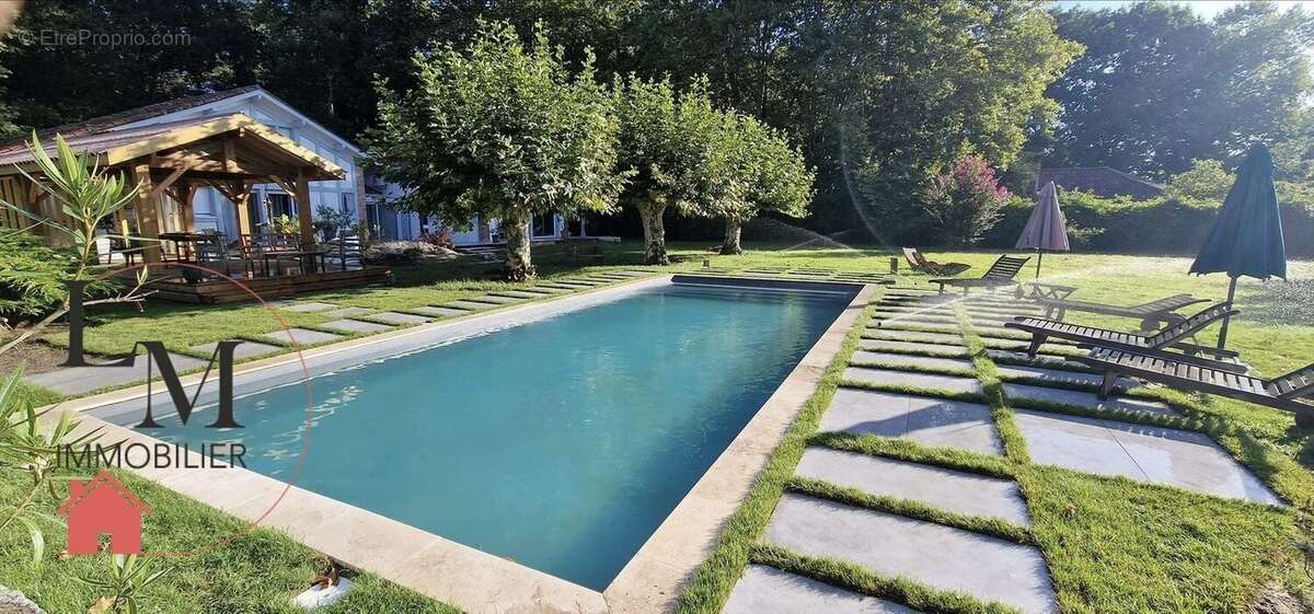 Maison à TOSSE