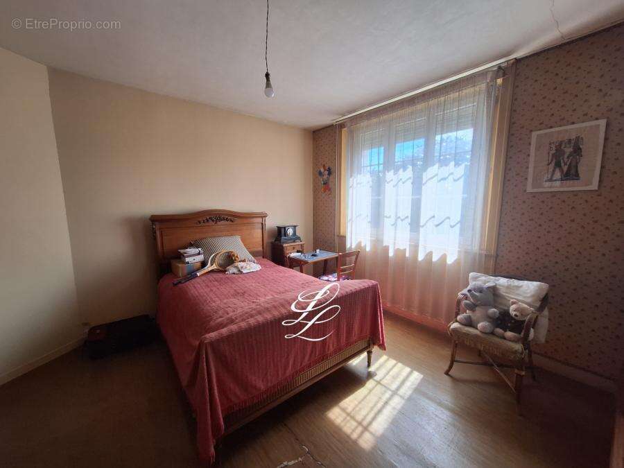 Maison à SABLE-SUR-SARTHE