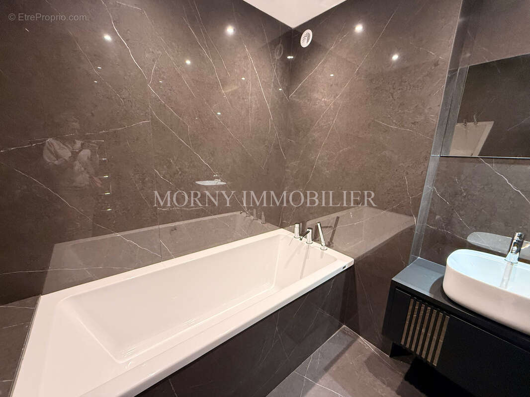 Appartement à TOURGEVILLE