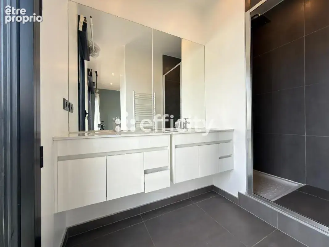 Maison 110 m² à Noisy-Le-Grand  - photo 6