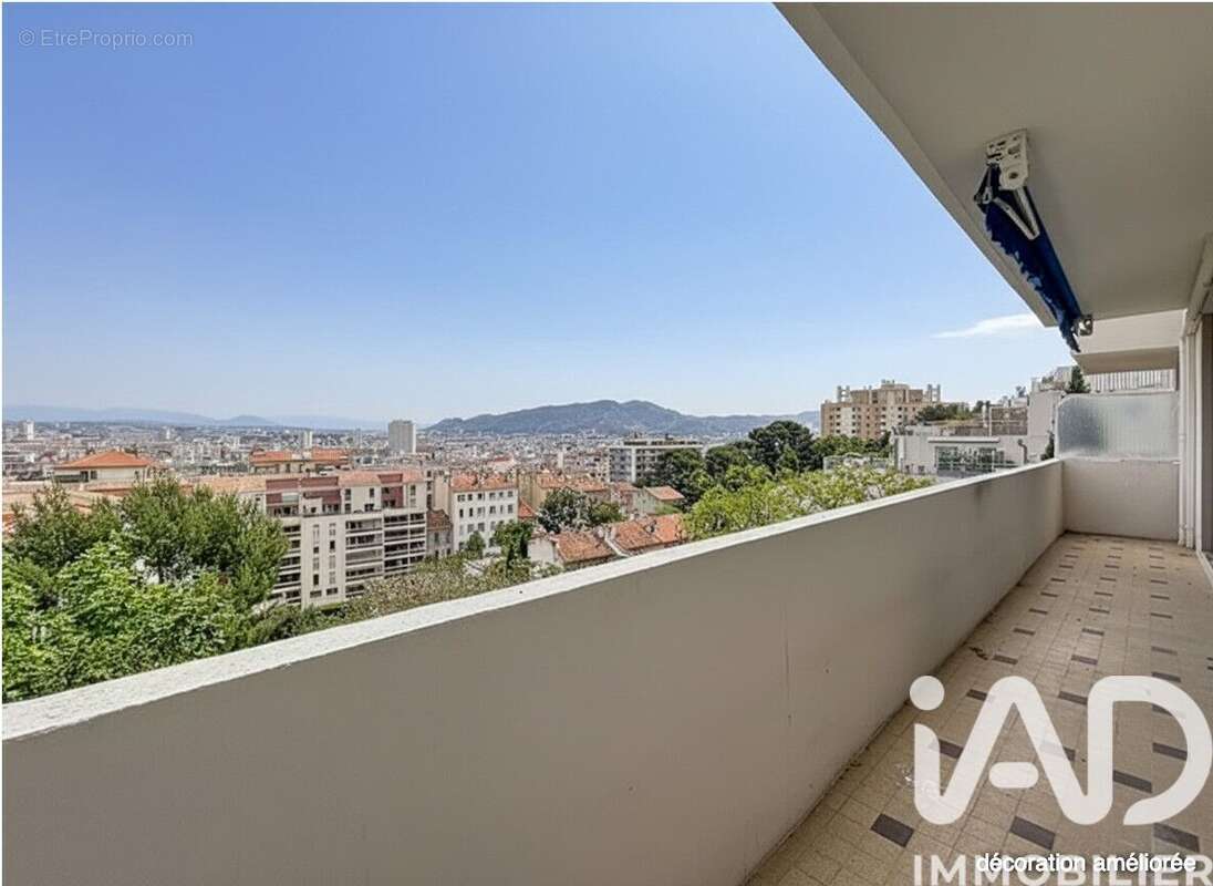 Photo 2 - Appartement à MARSEILLE-6E