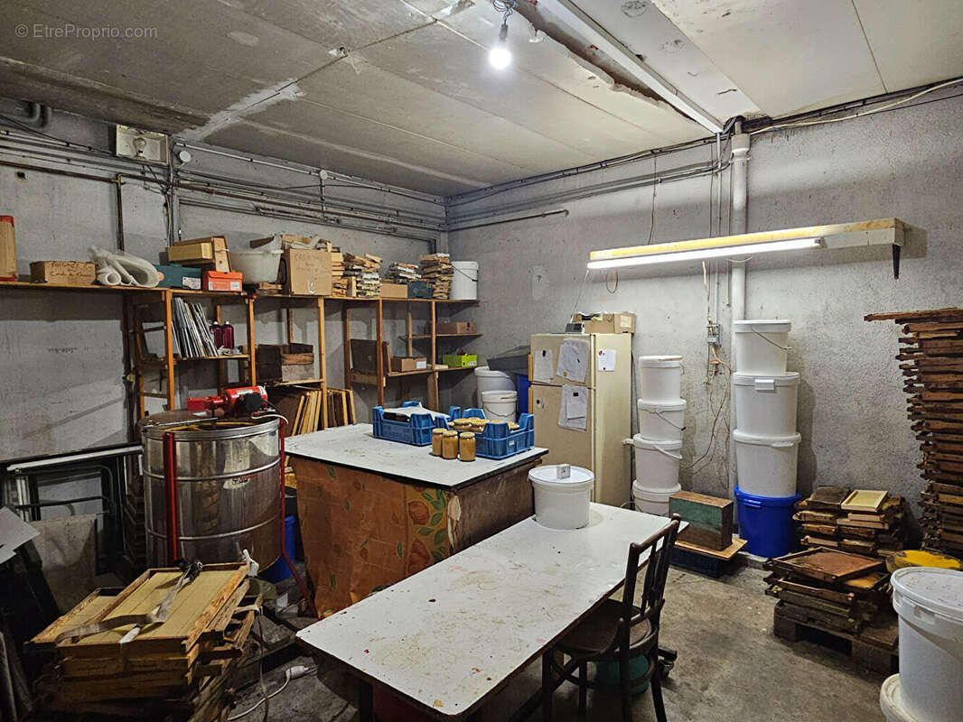 Maison de village avec cour et garage - photo 14