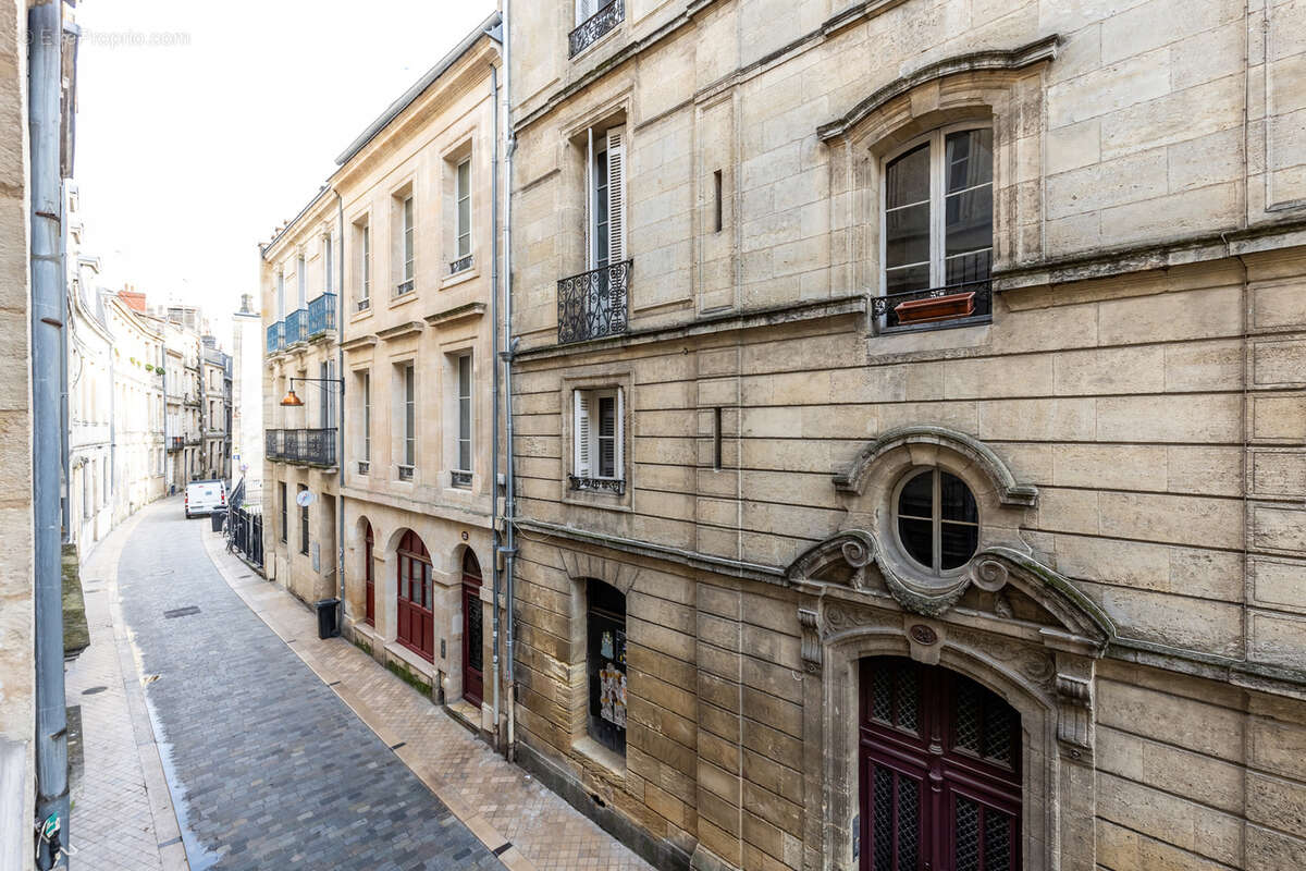 Appartement à BORDEAUX