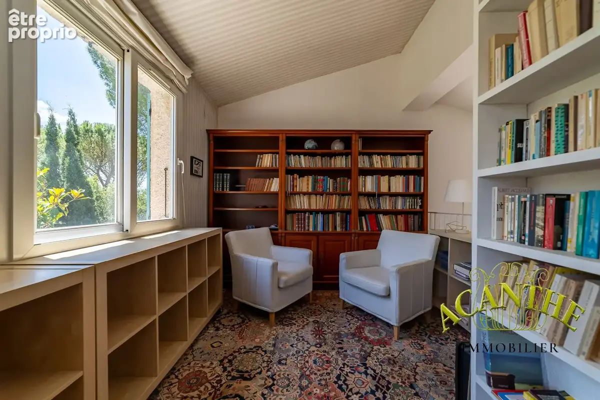 Maison 203 m² à Castelnau-Le-Lez  - photo 9