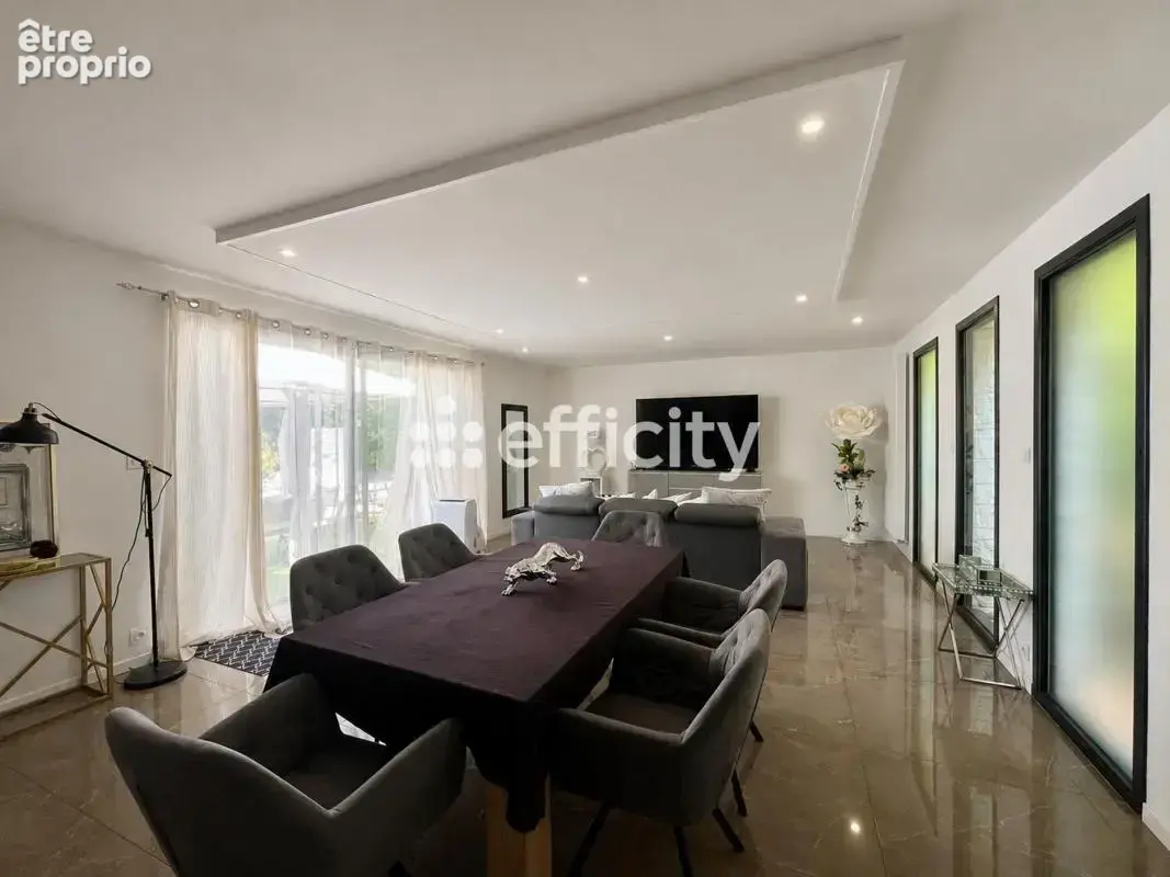 Maison 4 pièces 107 m² à vendre à Beruges (86190) - photo 2