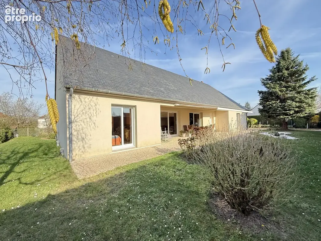 Ballan mire - belle maison de plain-pied - 162m2 - piscine - photo 2