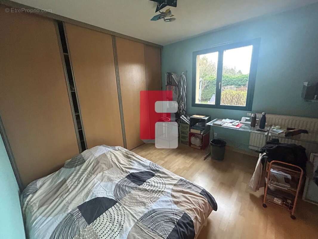 Maison à COURTERANGES