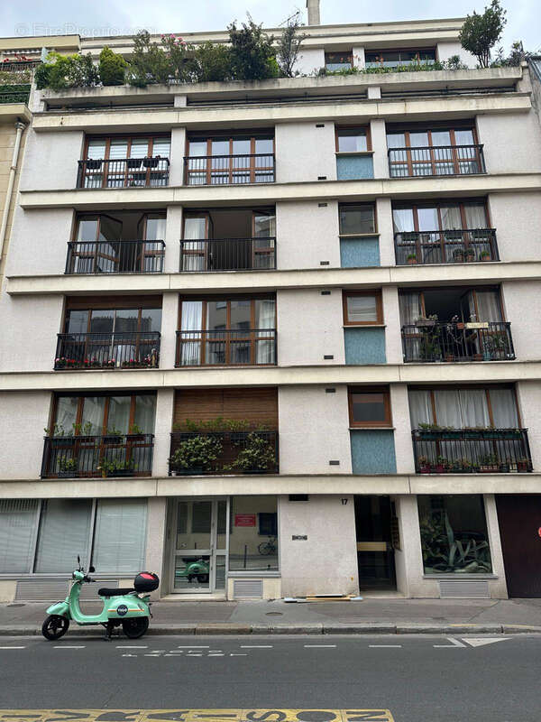 Appartement à PARIS-15E