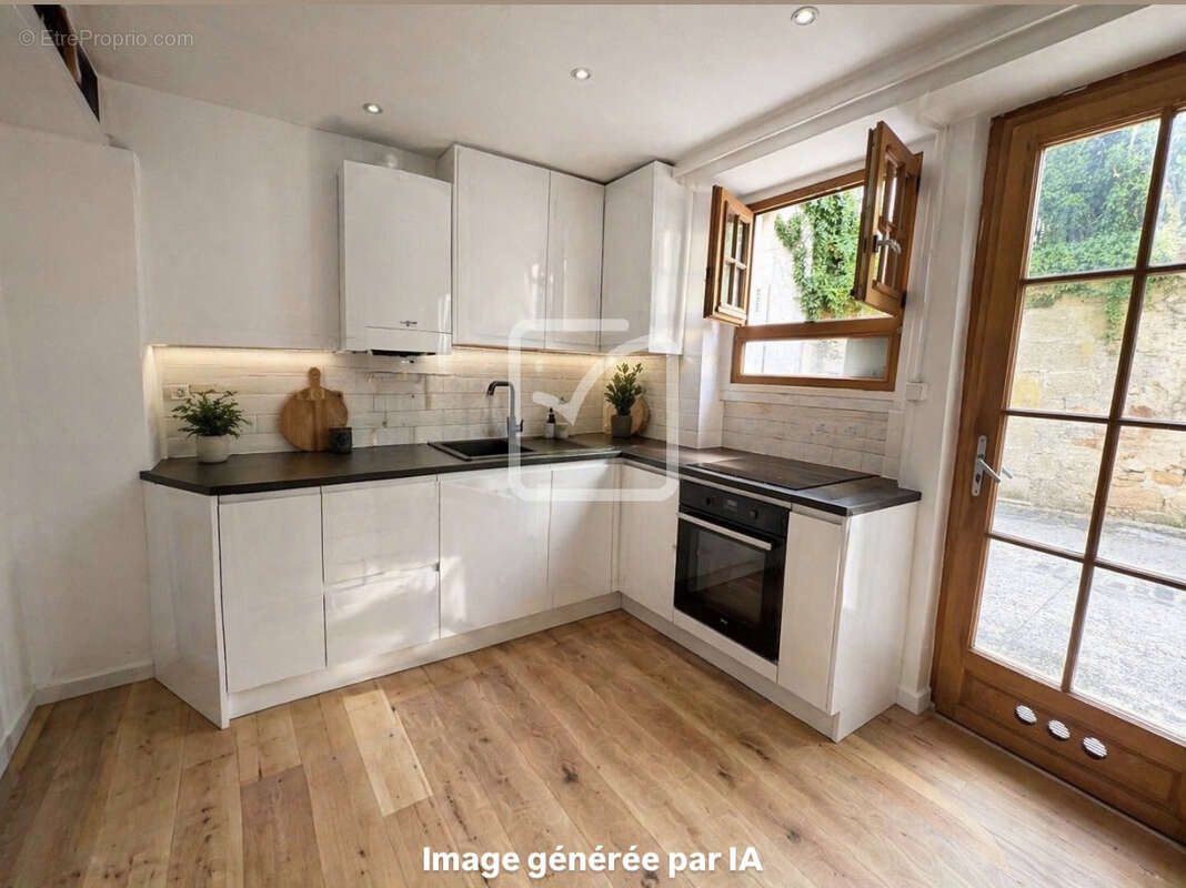 Maison à TERRASSON-LAVILLEDIEU