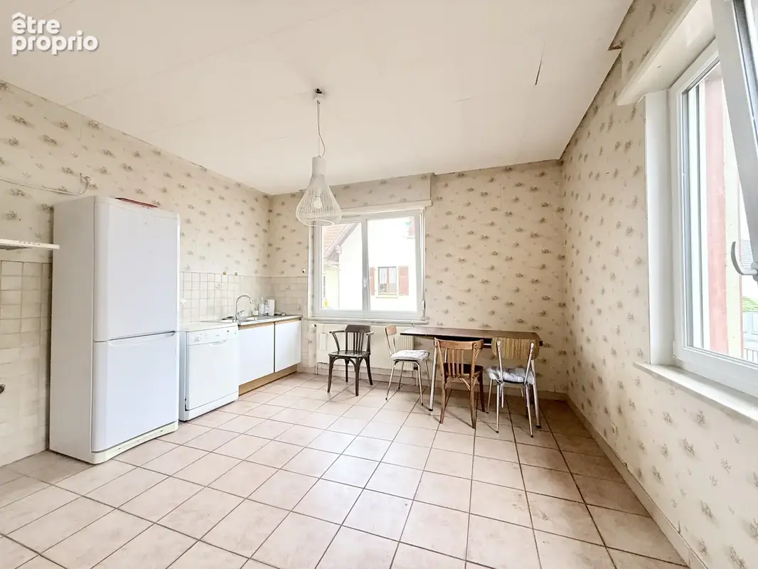 A saisir Maison 5 pièces 133m2 sur 6,44 ares avec dépendance - photo 8