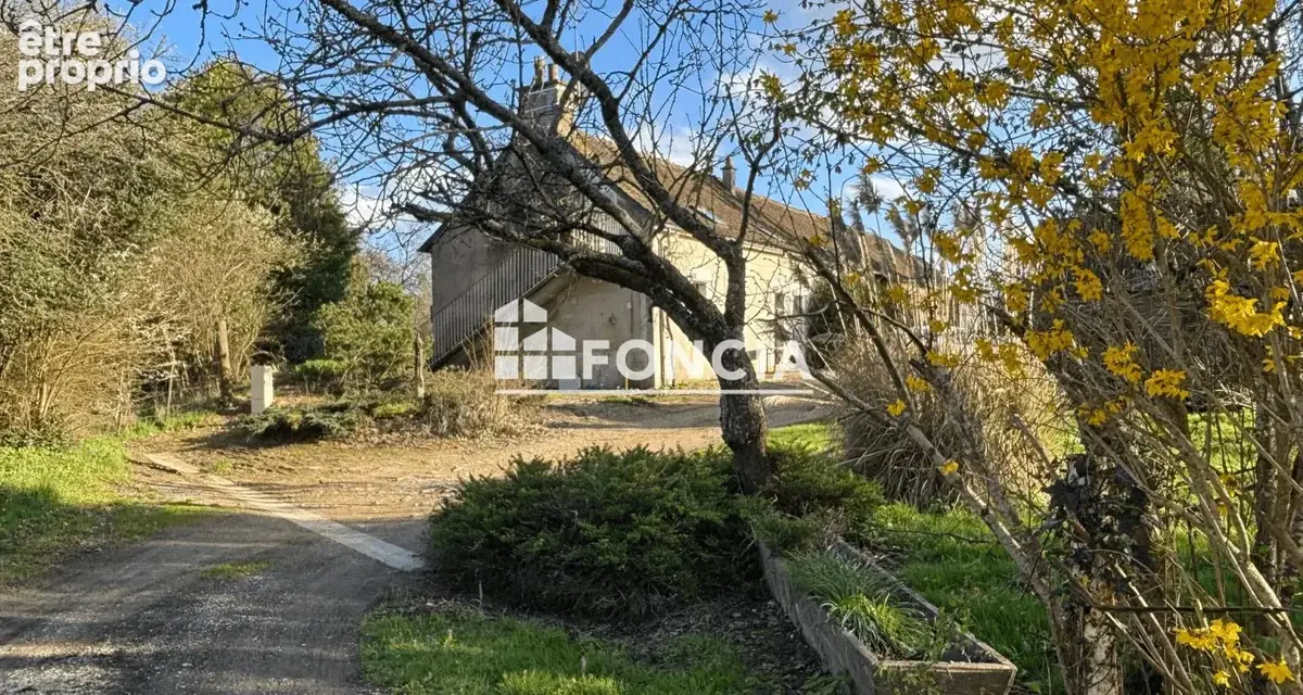 Photo Maison à Sille-Le-Guillaume au prix de 169 900€