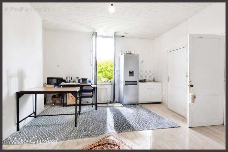 Appartement à SAINT-SEURIN-SUR-L'ISLE