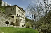Maison à SAINT-ETIENNE-DE-SERRE
