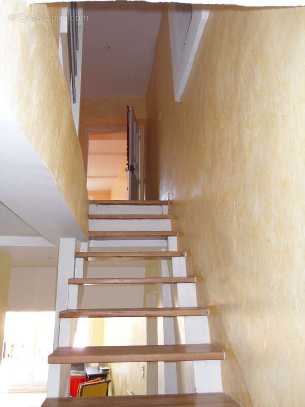 Maison de village avec terrasse - photo 8