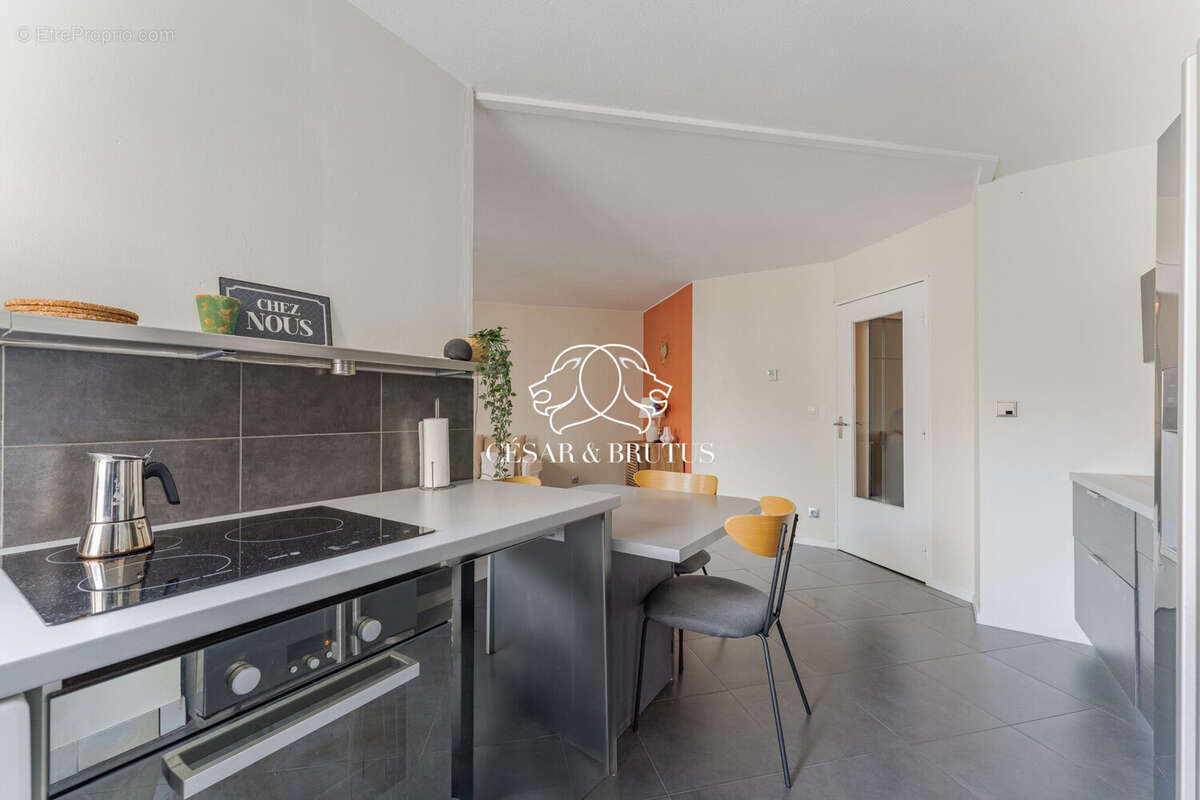 Appartement 71 m² à Lyon-7e  - photo 5