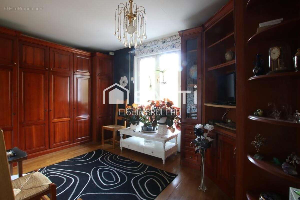 Photo 8 - Maison à SAINT-GERMAIN-LES-ARPAJON