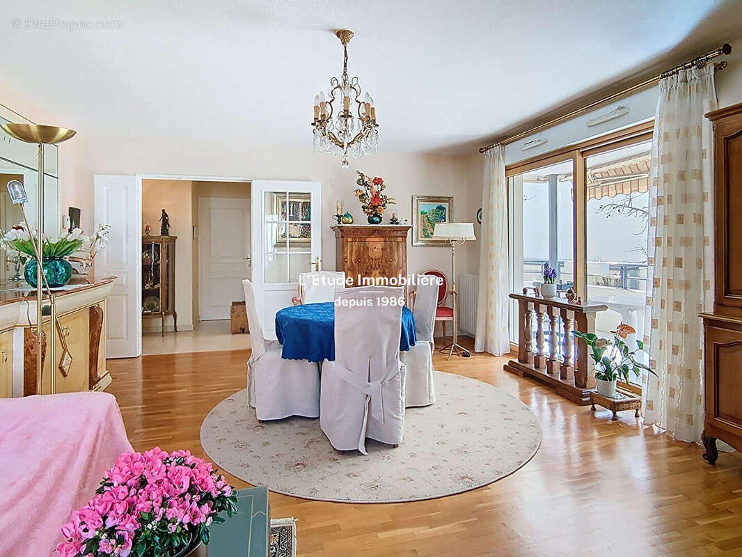 Appartement à CALUIRE-ET-CUIRE