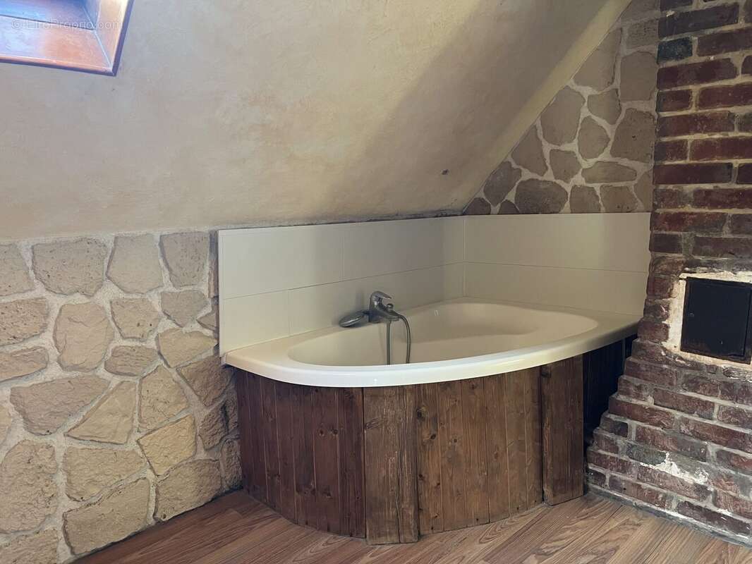 Maison à BICHANCOURT