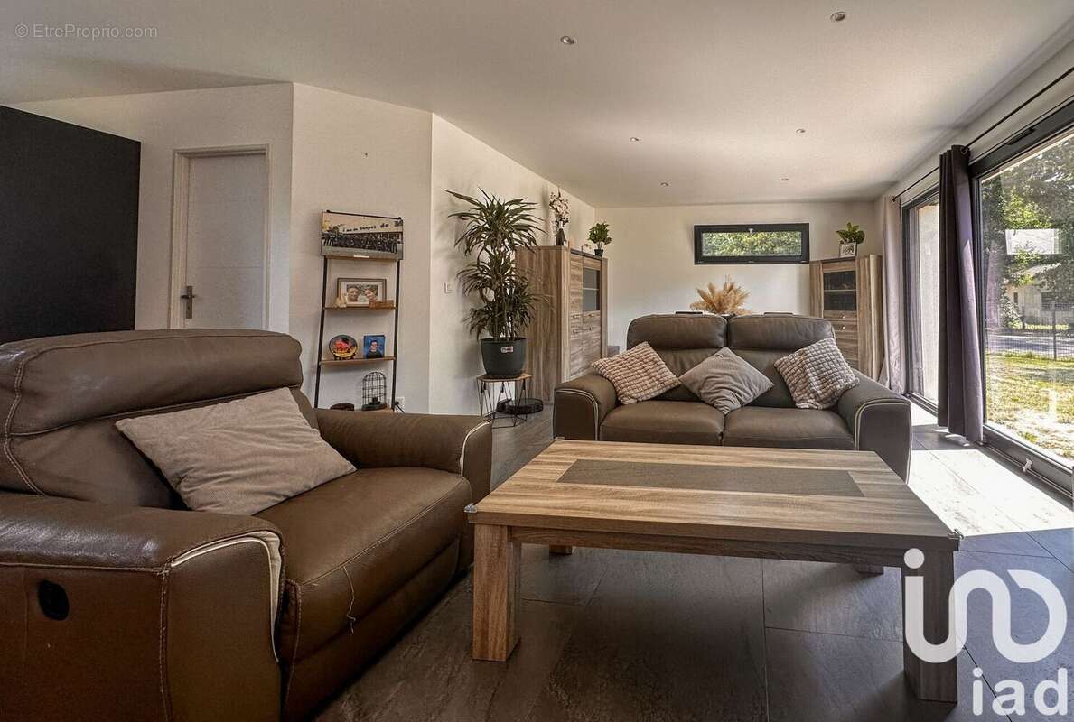 Photo 5 - Maison à LA CROISILLE