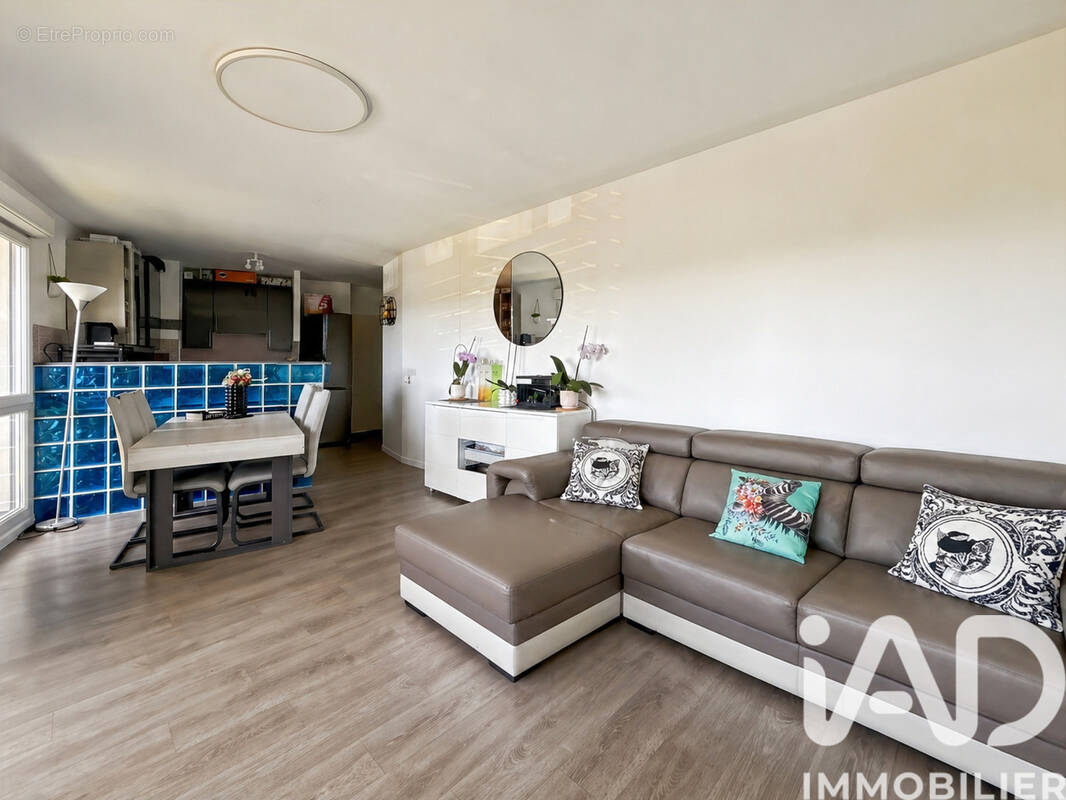 Photo 1 - Appartement à LIMEIL-BREVANNES