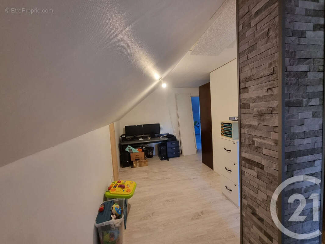 Maison à LE MIROIR
