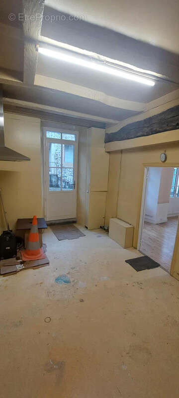 Maison à AVAILLES-LIMOUZINE
