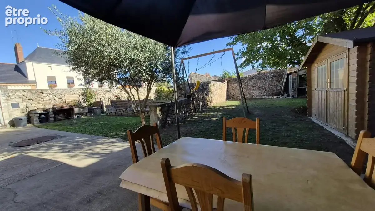 Maison en pierre de caractère - 214m2 - 7 pièces - photo 17