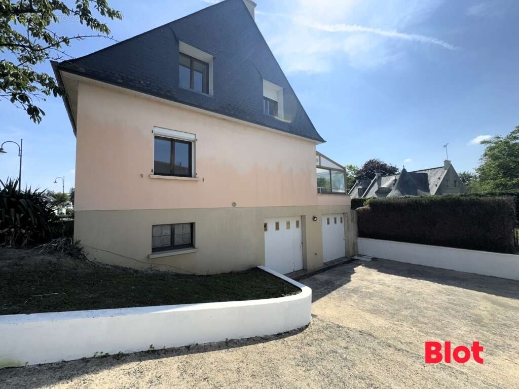 Maison 124 m² à Louvigne-De-Bais  - photo 3