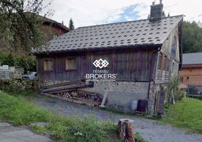 Appartement à ARACHES-LA-FRASSE