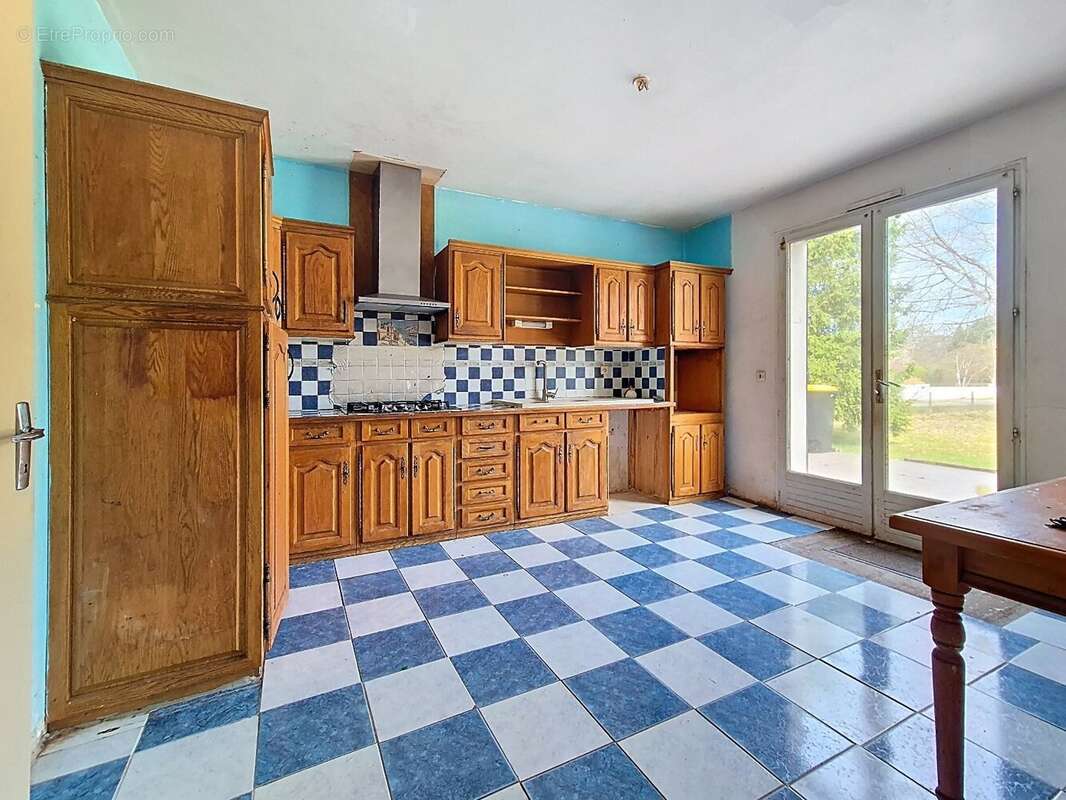 Maison à NOGENT-SUR-VERNISSON